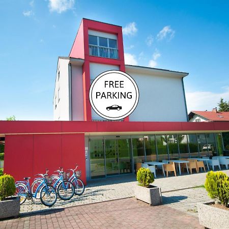 Simbol Rooms With Free Private Parking Ljubljana Exterior foto