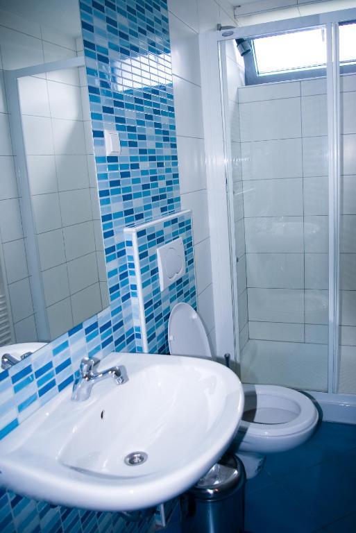 Simbol Rooms With Free Private Parking Ljubljana Exterior foto